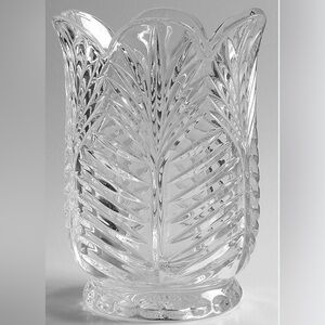 FIFTH AVENUE - Vintage Portico Palm Fronds Elegant Crystal Vase